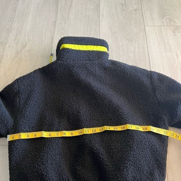 ВР. Neon Faux Shearling Bomber Jacket In Black size xs - Picture 4 of 7
